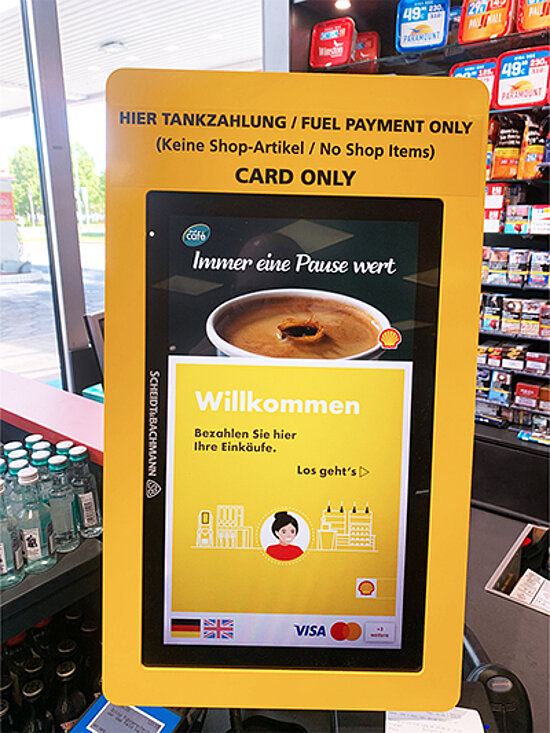 SIQMA Smoove self-checkout terminal with welcome screen for card payment